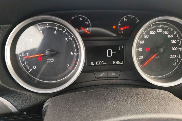 Used Peugeot 408 2014 1.8L Automatic Luxury Edition