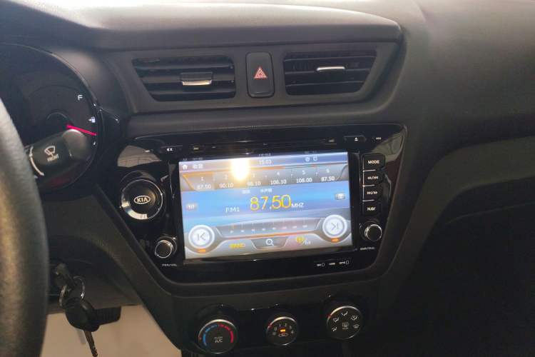 Used Kia K2 2015 Sedan 1.4L Automatic GLS