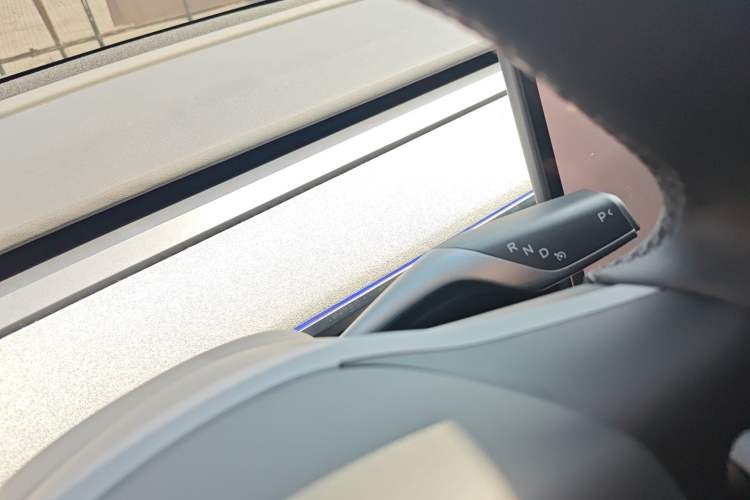 Used Tesla Model Y 2024 Rear-Wheel-Drive Version Gear Lever