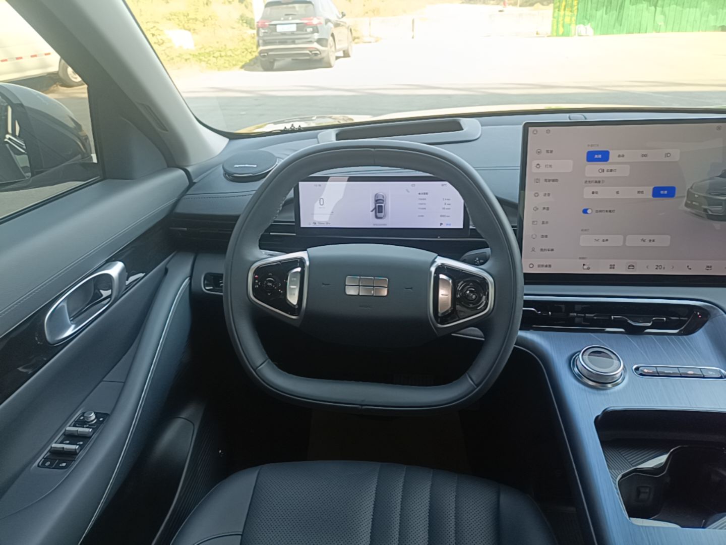 Geely Galaxy E5 2026 Model 610km Exploration+ Edition — снимка 13