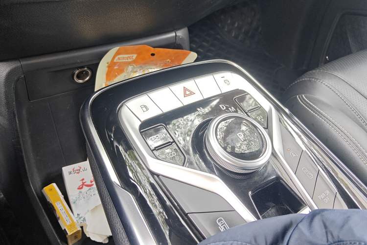 Used SAIC MAXUS G20 2019 First Edition 2.0T Automatic Luxury Executive Version China V Standard