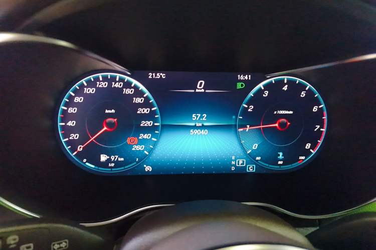 Used Mercedes-Benz GLC 2022 Second Facelift GLC 260 L 4MATIC Luxury Edition Instrument Cluster