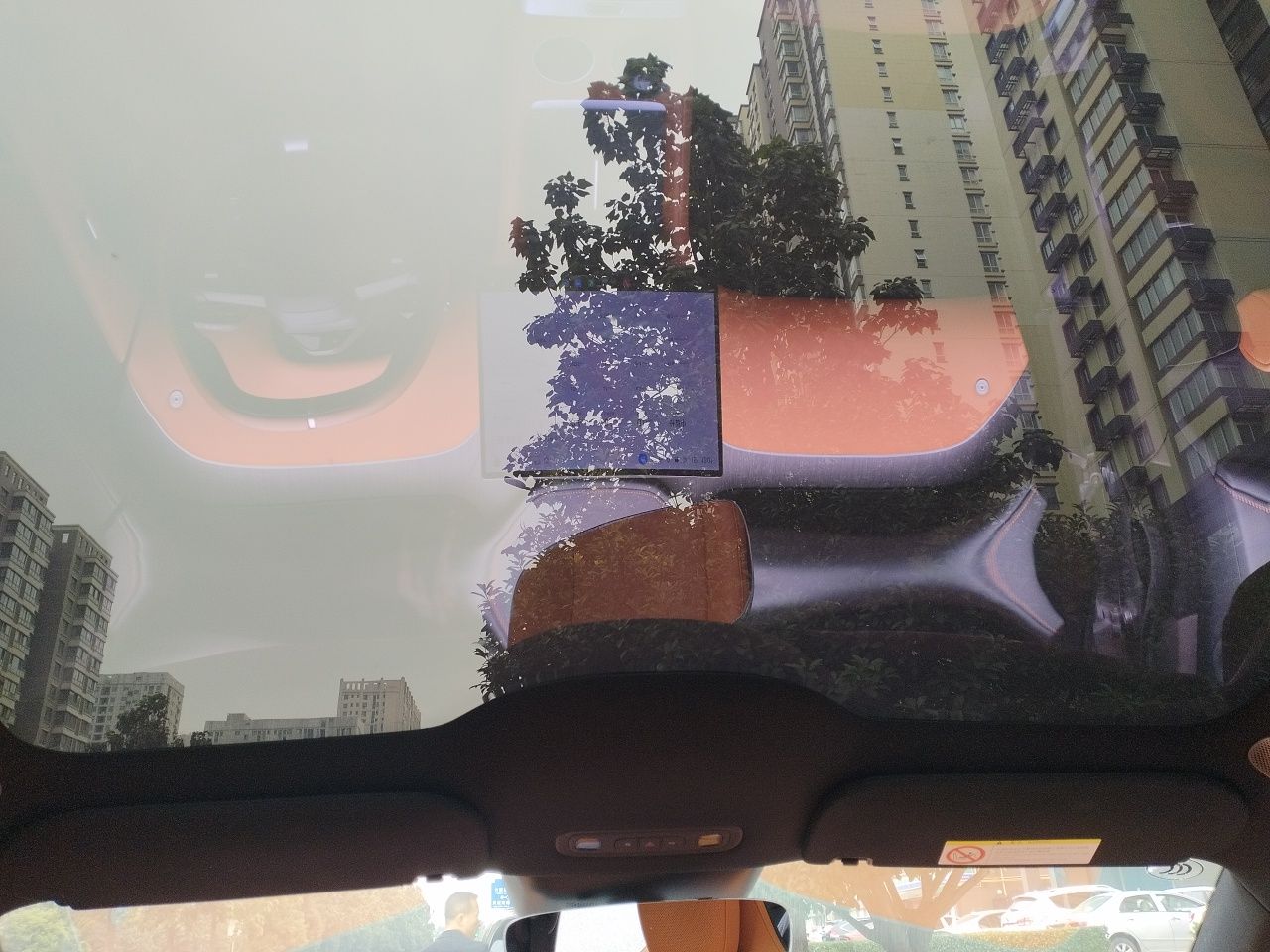 Xiaomi Auto YU7 2025 Ultra-Long Range All-Wheel Drive Pro Version — снимка 15
