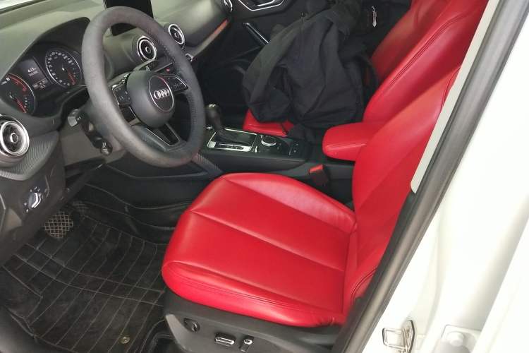 Used Audi Q2L 2018 35 TFSI Launch Exclusive Edition China V