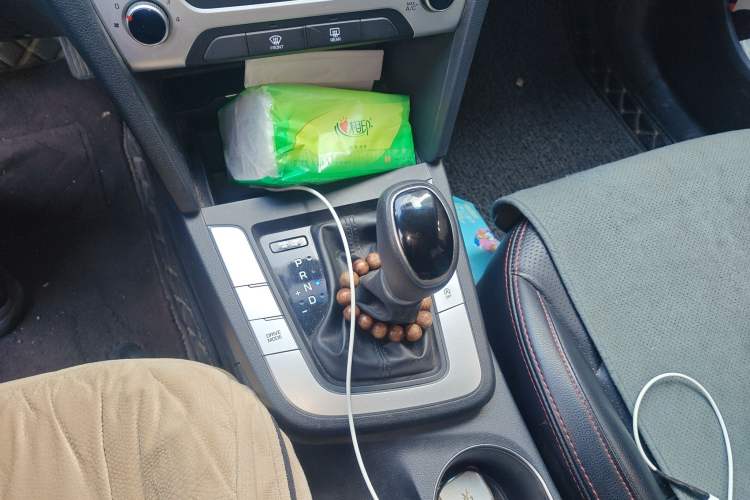 Used Hyundai Elantra (6th Generation / Lingdong) 2016 1.6L Automatic ZhiXuan – Elite Version