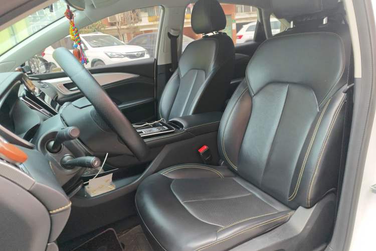 Used Roewe i6 MAX New Energy 2021 EV 500 Skyroof Flagship Edition Left Front Seat