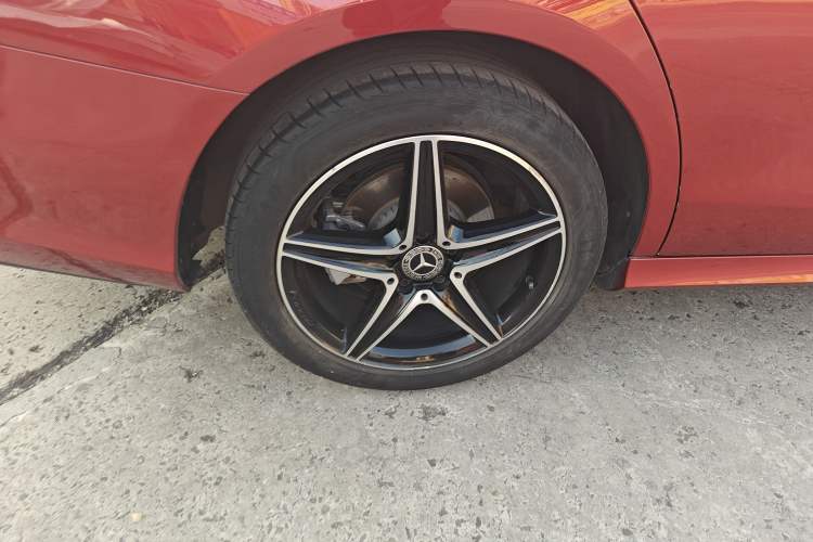 Used Mercedes-Benz E-Class (Import) 2019 E 200 Sport 4MATIC