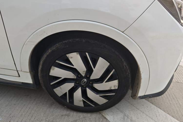 Used AION Trumpchi GE3 2018 530 Enjoy Edition Right Front Wheel Hub