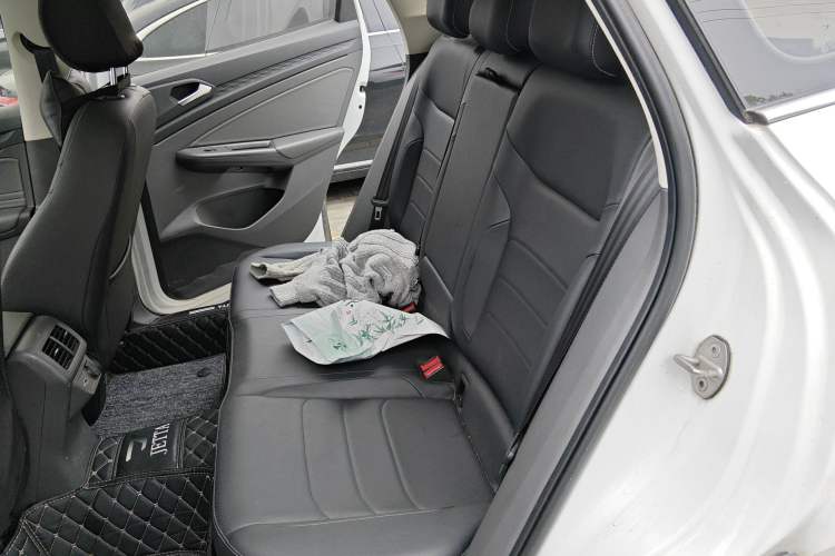 Used Jetta VS7 2020 1.4T Automatic Enjoyment Model Left Rear Seat