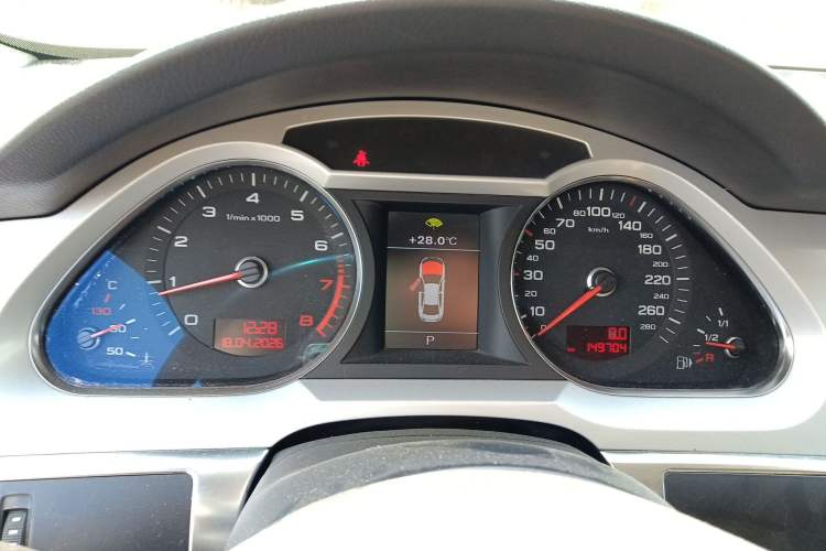 Used Audi A6L 2011 2.0 TFSI Automatic Standard Edition
