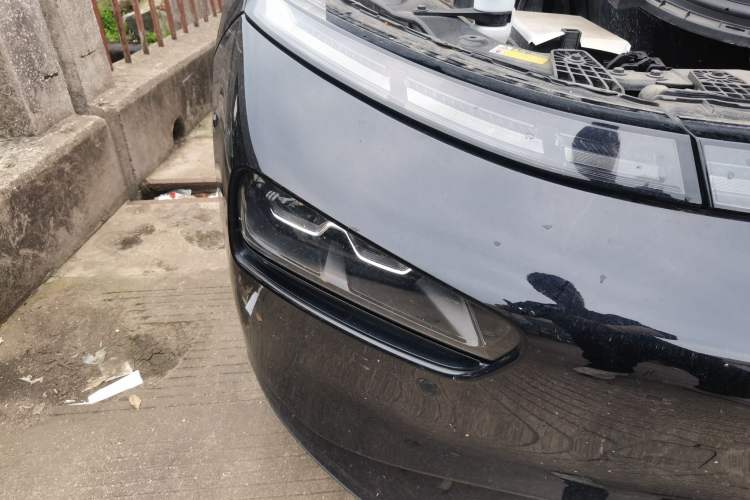 Used XPeng P7 2022 670N+ Right Front Headlight
