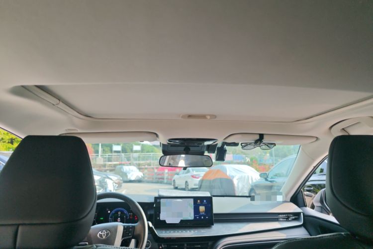 Used Toyota Camry 2024 Dual-Motor 2.0 HGVP Luxury Edition