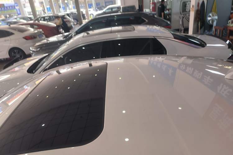 Used Hongqi H5 2019 30TD Dynamic Edition
