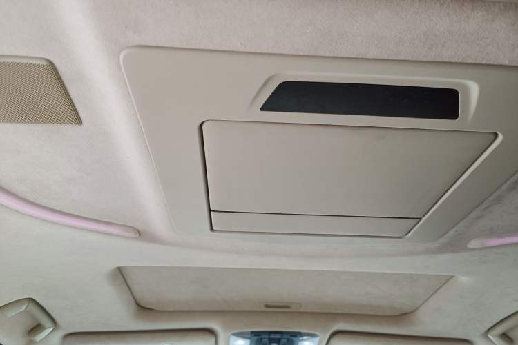 Used Toyota Alphard 2020 Dual-Engine 2.5L Luxury Edition Headliner