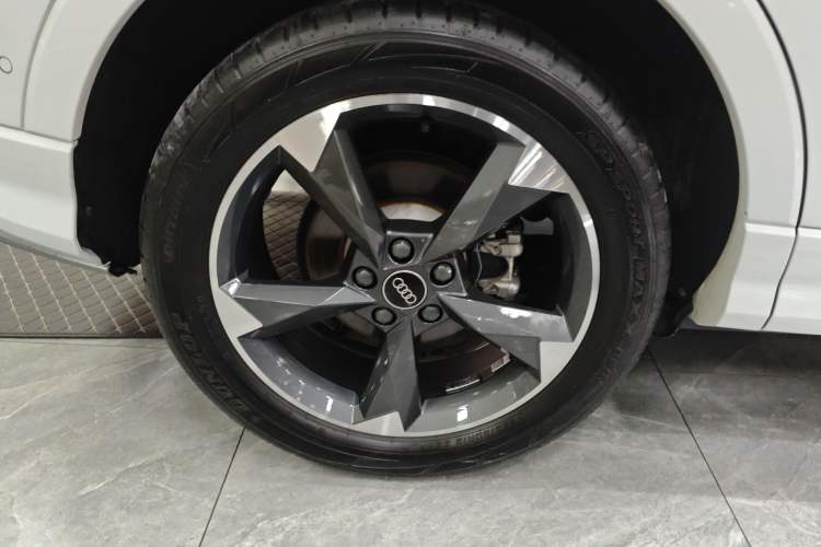 Used Audi Q3 2022 35 TFSI Fashion Dynamic Model
