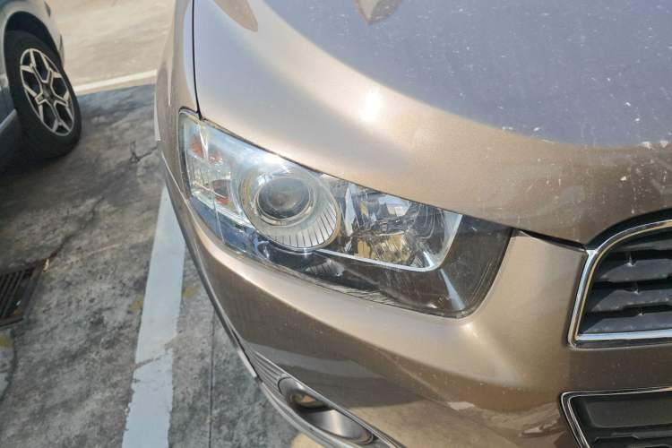 Used Chevrolet Captiva 2015 2.4L 4x4 Flagship Edition 7-Seater
