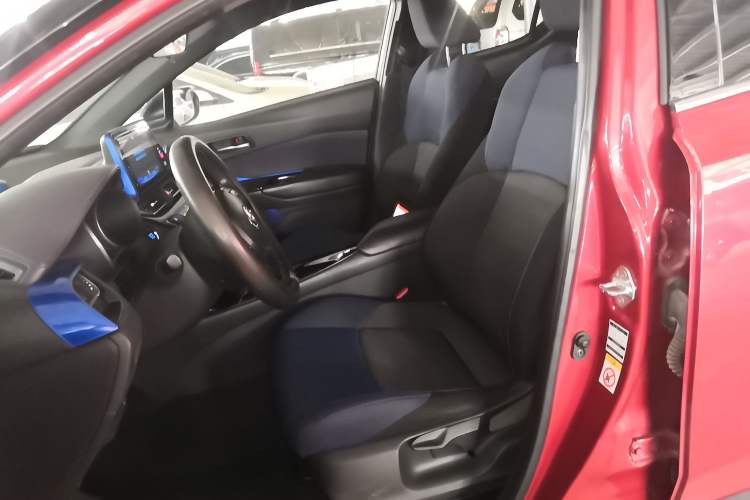 Used Toyota C-HR 2020 2.0L Leading Edition
