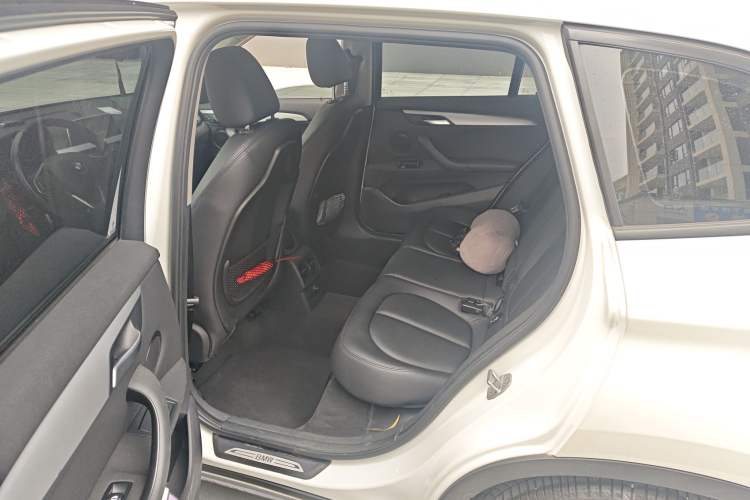 Used BMW X1 2016 sDrive18Li Premium Edition
