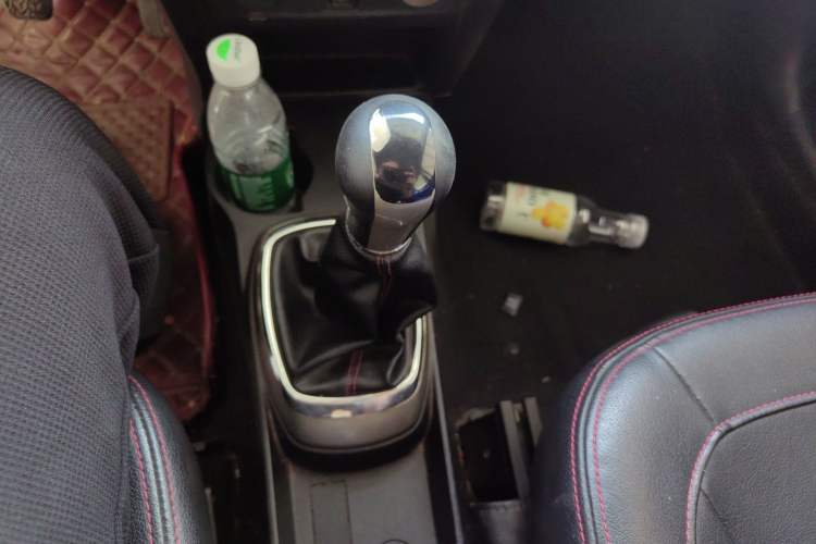 Used Great Wall M4 2012 1.5L Manual Luxury Version Gear Lever