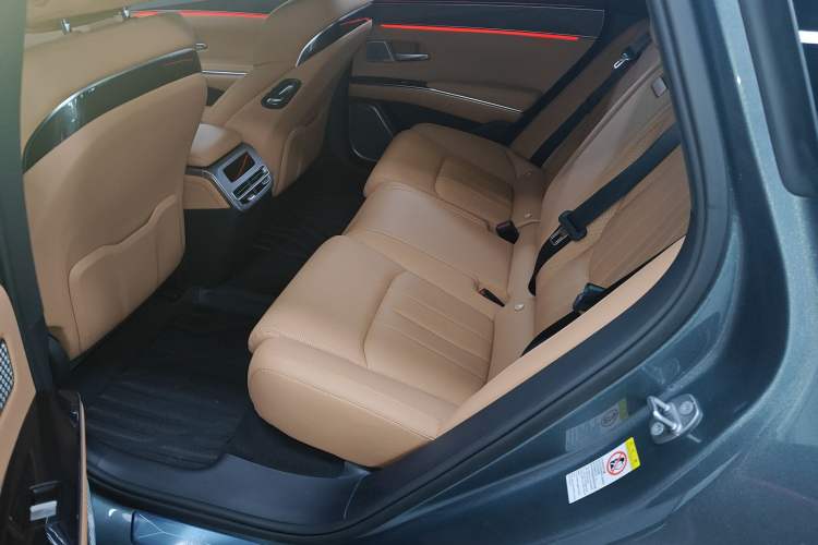 Used BYD Han L 2025 DM-p Four-Wheel-Drive LiDAR Flagship Model
