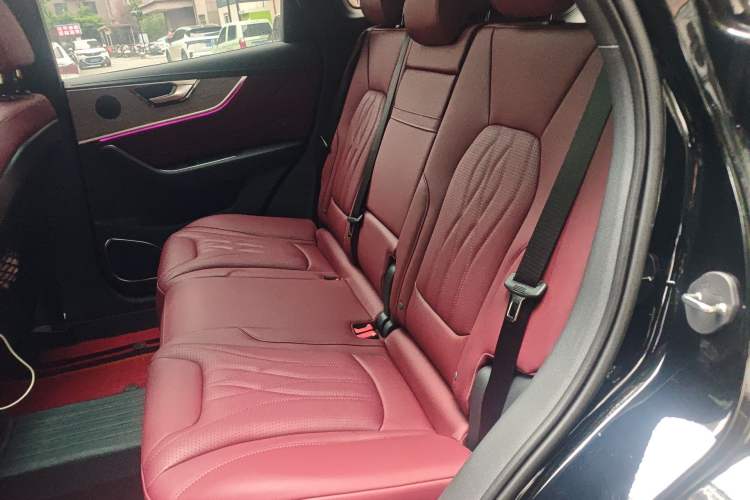 Used Hongqi HS5 2025 2.0T Two-Wheel-Drive Xuan Ying Edition