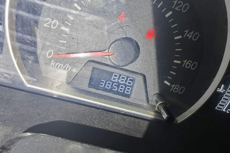 Used FAW Jiabao V77 2015 1.3L Commercial Version CA4GX13
