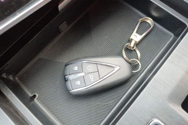 Used CHANGAN CS75 PLUS 2022 Second-Generation 2.0T Automatic Prestige Model
