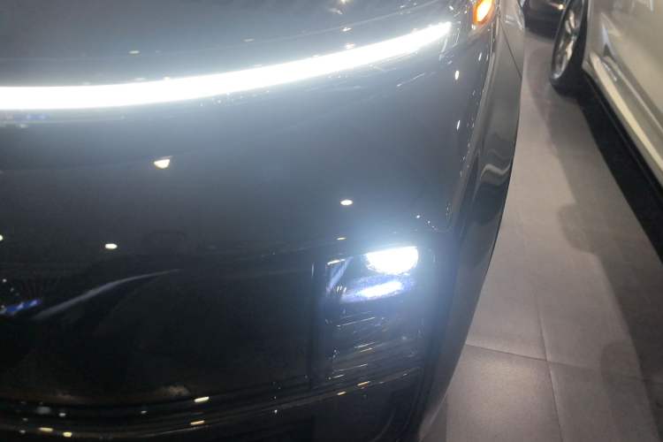 Used Li Auto L9 2024 Pro Model Left Front Headlight