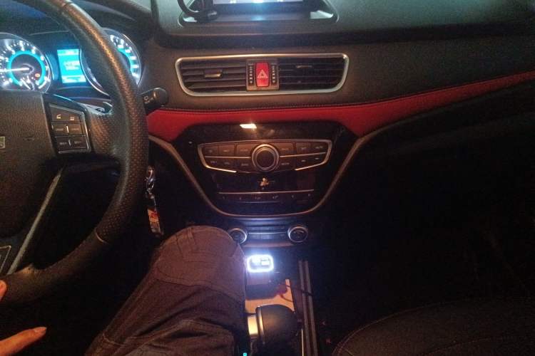 Used Haval H1 2016 Revised Version Blue Badge 1.5L AMT Luxury Edition