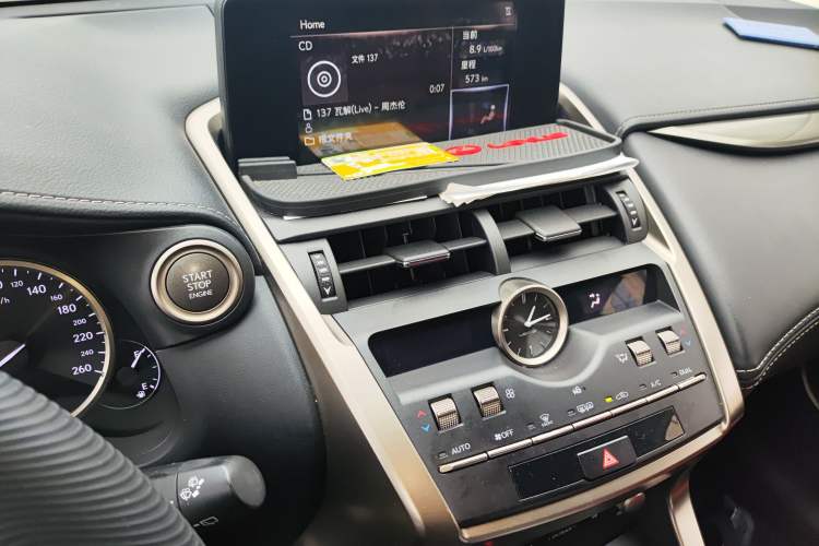 Used Lexus NX 2018 200 Front-Wheel-Drive X-Trail Version China V Standard
