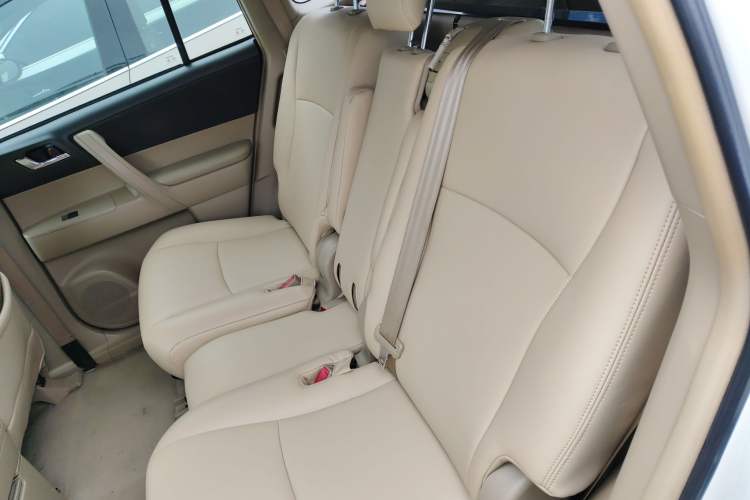 Used Toyota Highlander 2012 2.7L 2WD 5-Seater Elite Edition Left Rear Seat