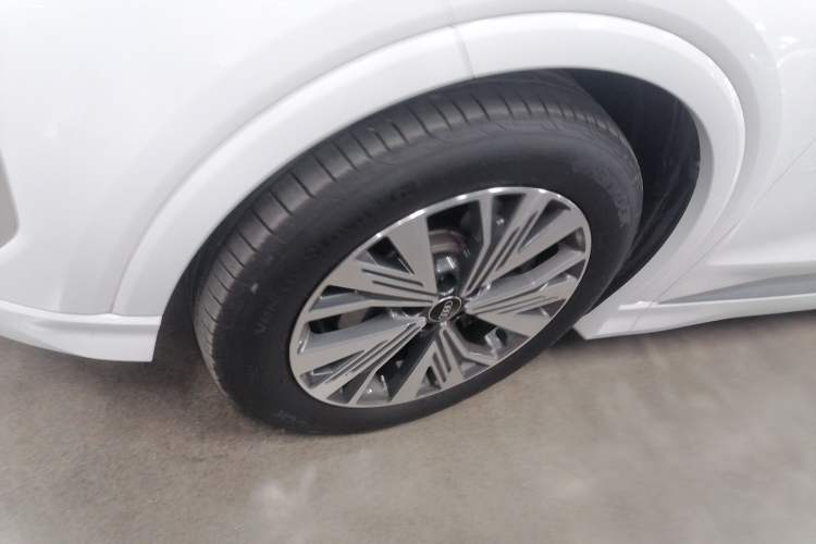 Used Audi Q4 e-tron 2023 40 e-tron Adventure Edition
