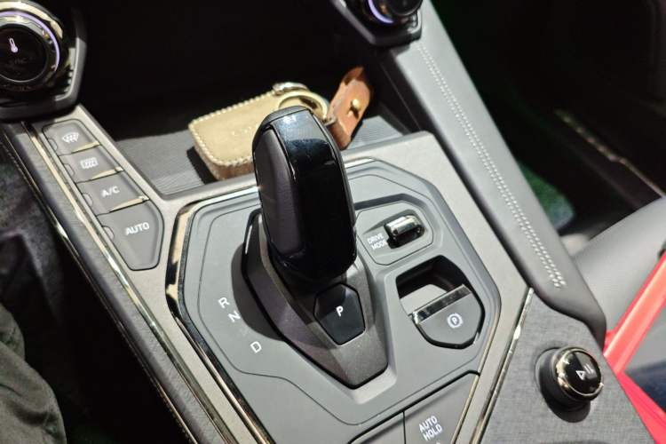 Used Lynk & Co 01 EM-P 2022 1.5TD PHEV Plus
