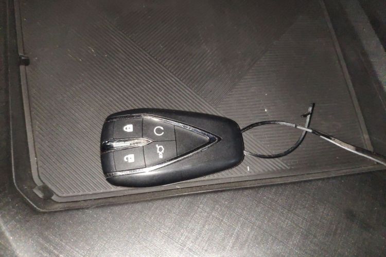 Used CHANGAN UNI-V iDD 2023 ZhiDian iDD 1.5T 113km Smart & Fun Version Vehicle Key