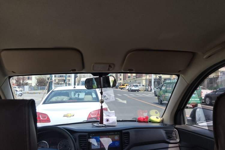 Used Wuling Hongguang V 2019 1.5L Jingqu Version China VI LAR