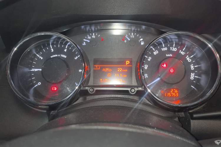 Used Peugeot 3008 2015 2.0L Automatic Classic Edition