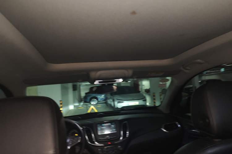 Used Chevrolet Equinox 2018 535T Automatic Chijie Edition Headliner