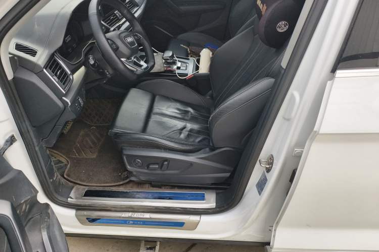 Used Audi Q5L 2022 40T Fashionable and Dynamic Model