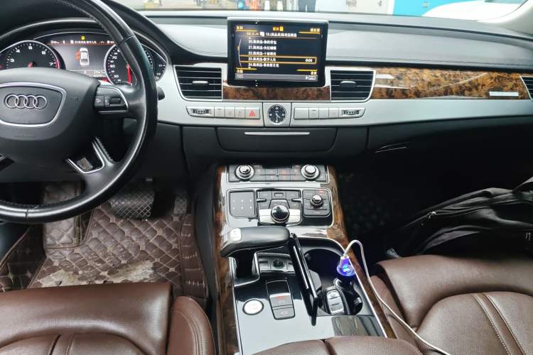 Used Audi A8 2017 A8L 40 TFSI Comfort Model Audio And AC Panel