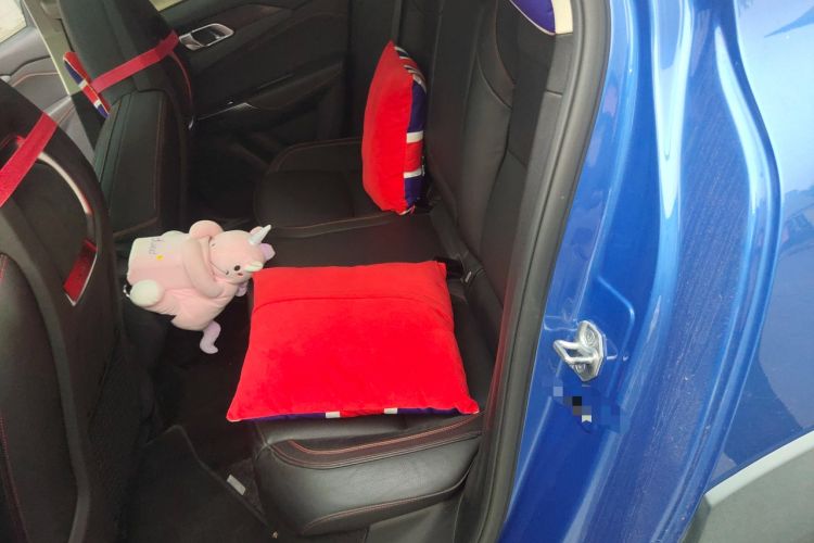 Used Lynk & Co 02 2018 1.5T DCT Two-Wheel Drive Pro Version China V Emission Standard
