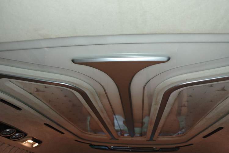 Used Mercedes-Benz Vito 2021 2.0T Business Version 7 Seats