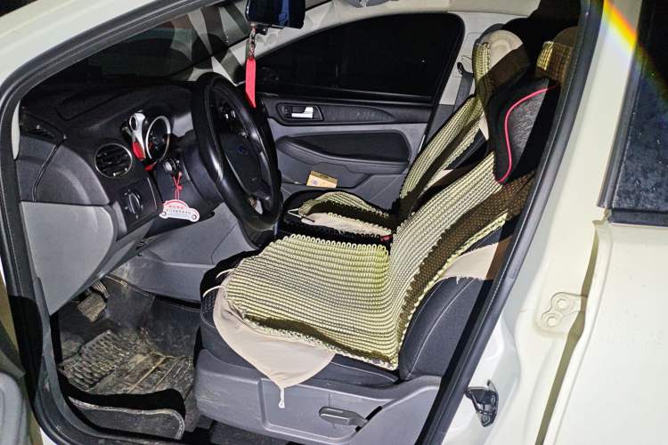 Used Ford Focus 2013 Hatchback Classic 1.8L Automatic Base Model