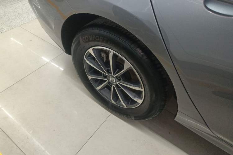 Used BYD Qin PLUS 2024 HONOR Edition DM-i 55KM Leading Model