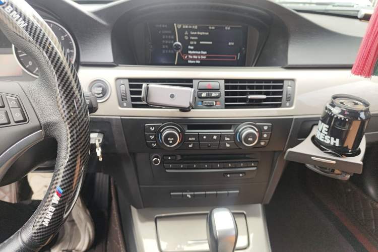 Used BMW 3 Series 2012 320i Luxury Edition