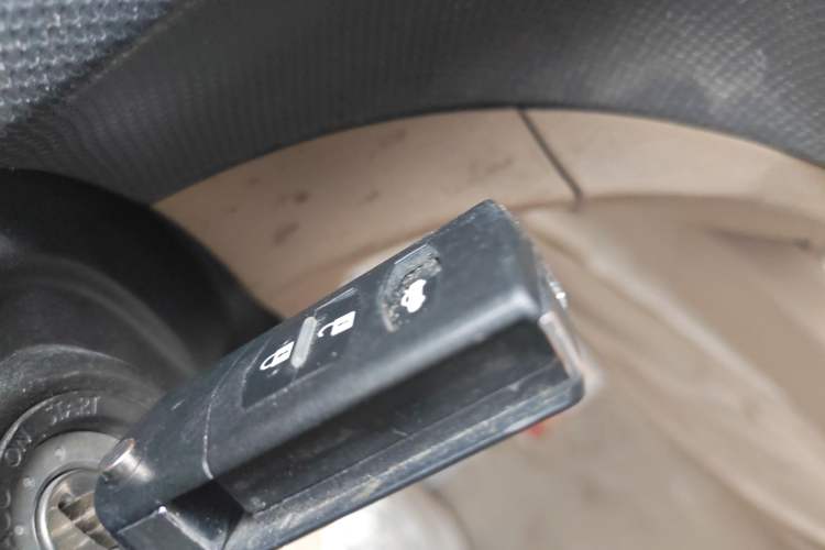 Used Wuling Hongguang 2014 1.5L S Standard Version