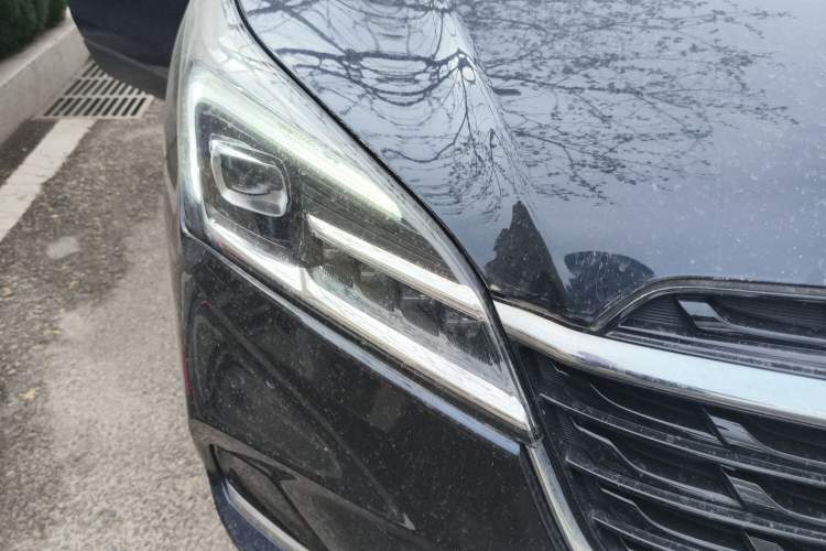 Used Buick Envision 2021 532T Two-Wheel-Drive Elite Version Right Front Headlight