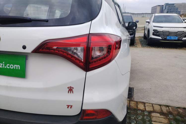 Used BYD Song 2016 1.5TI Manual Luxury Model
