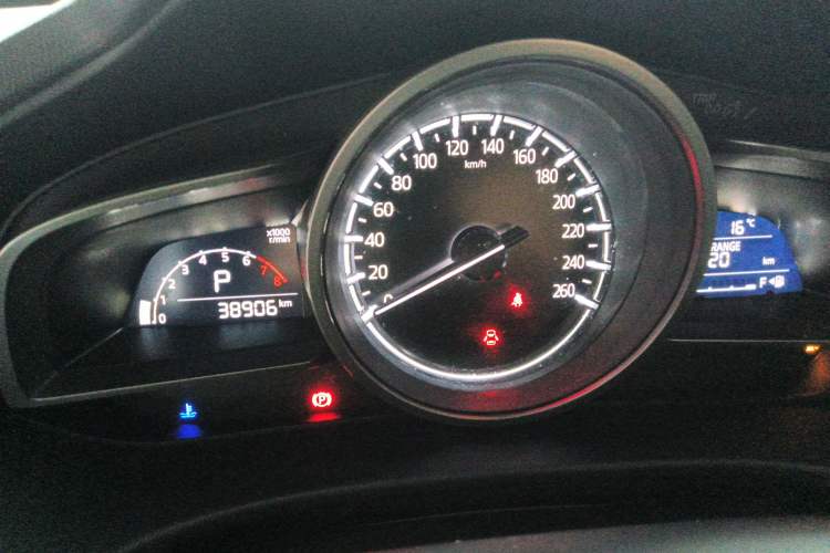 Used Mazda CX-4 2021 2.0L Automatic Two-Wheel Drive Blue Sky Dynamic Edition
