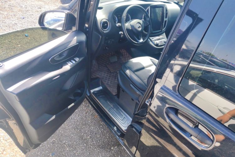 Used Mercedes-Benz Vito 2018 2.0T Business Version China VI Emission Standard
