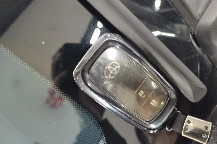 Used Toyota Highlander 2017 2.0T Four-Wheel Drive Luxury Edition 7 Seats
